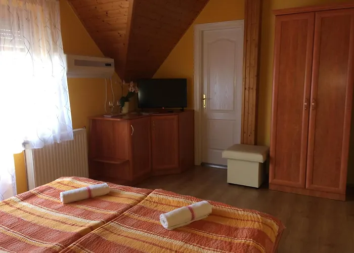 בית הארחה Napsugar Vendeghaz-apartman 3*